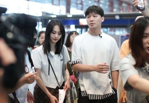 鄭爽張恒最新大爆料,揭秘娛樂圈驚天內(nèi)幕